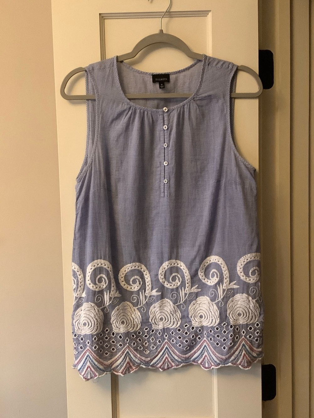 Talbots Light Blue Sleeveless Embroidered Cotton Top - Picture 1 of 6